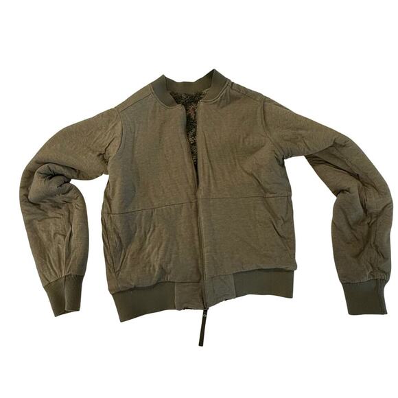 PrAna Women’s Reversible Green Camo Zip Up Bomber Jacket Size Large Gorpcore - Picture 8 of 8